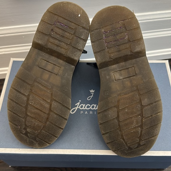 Girl patent leather boots size 31 Euro, like new!!! Comes with box!! - Picture 6 of 9